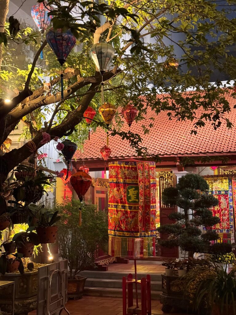 Tempio Buddista di Hanoi Vietnam